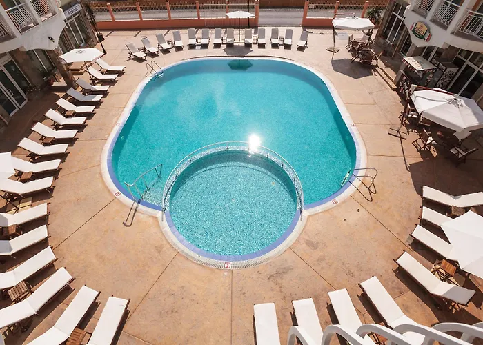 Silver Springs Lejlighedshotel 3*